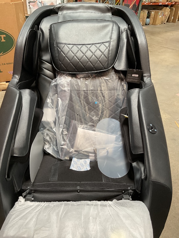 Photo 1 of *** MINOR SCRATCHES***Massage Chair, Zero Gravity Full Body Massage Chair, Shiatsu Recliner with 14 Massage Points, Lumbar & Calf Heating, 20 Auto Modes, Spacious Massage Area, Bluetooth Speaker, Touch Screen Controller