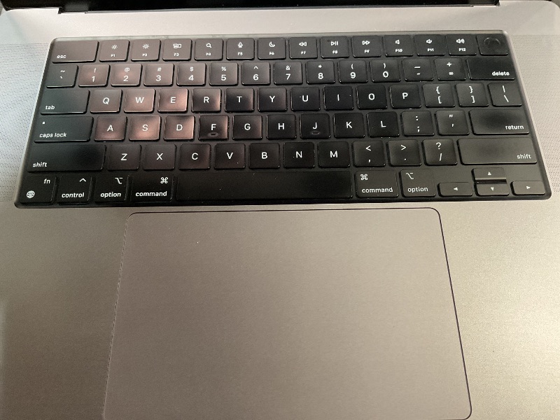 Photo 1 of ***FOR PARTS ONLY / TURNS OFF RIGHT AWAY *** Apple MacBook Pro MODEL A2485 (16")