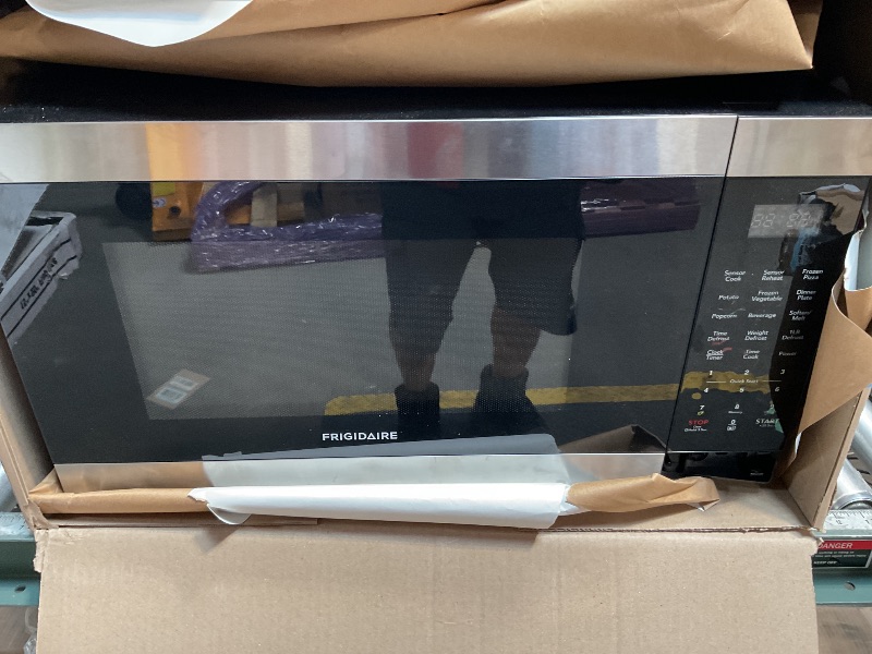 Photo 1 of *** MINOR DAMAGE/MISSING PART***FRIGIDAIRE 2.2 Cu. Ft. Stainless Steel Microwave Oven, Multi Function, Programmable, 1,200 Watts