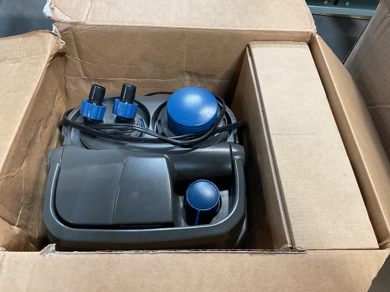 Photo 1 of ** MISSING PIECES** DIRTY ** OASE BioMaster 2 Thermo 250 Canister Filter for Aquariums – External Aquarium Filter with Built-in Heater – EasyClean Pre-Filter, Quiet Operation – Freshwater & Saltwater, Up to 70 Gallons