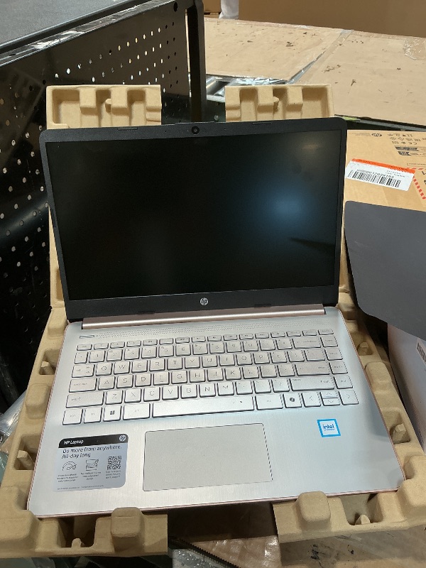 Photo 1 of *** MISSING MOUSE PAD *** HP Stream 14" HD BrightView Laptop, Intel Celeron P Model (14-dq6015dx 4gb of ram 128gb ssd) Docking Station Set), Intel UHD Graphics, 720p Camera, Wi-Fi, 1 Year Office 365, Win 11 S, Gold