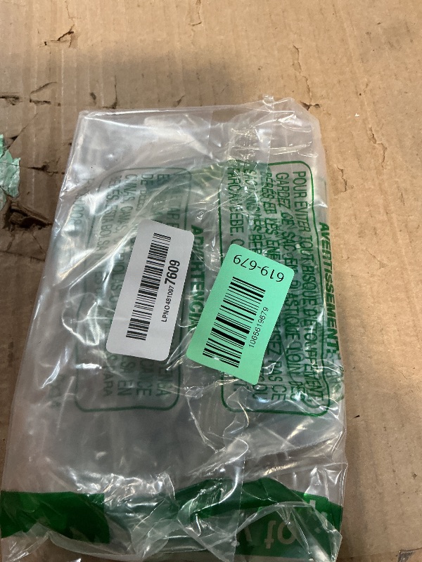 Photo 1 of 1 Pair Foot Pegs Compatible with Yamaha YZF R3 R25 MT25 MT03 MT-03 2014-2023, Motorcycle Footrest Pedal Bracket Peg Rest, Aluminum Driver Passenger Footpeg Set, Posapies Para Moto (Front)