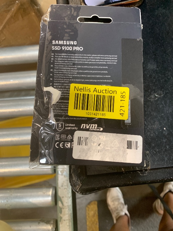 Photo 1 of **NON-FUNCTIONAL** Samsung SSD 9100 PRO 8TB, PCIe 5.0x4 M.2 2280, Seq. Read Speeds Up to 14,800MB/s, Best for AI Computing, Gaming, and Heavy Duty Workstations (MZ VAP8T0B/AM)