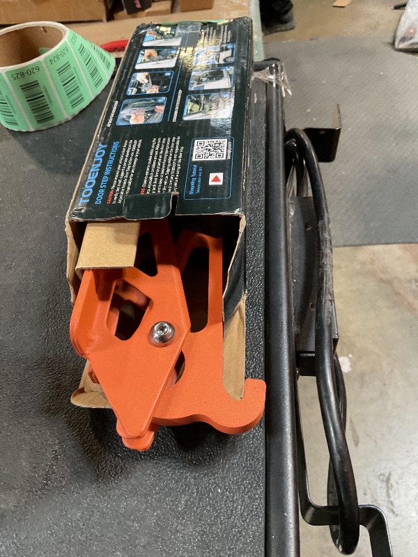 Photo 1 of *used*TOOENJOY Universal Fit Car Door Step, Foldable Roof Rack Door Step Up on Door Latch, Both Feet Stand Pedal Ladder, Easy Access to Rooftop for Most Car, SUV, Truck(Orange)