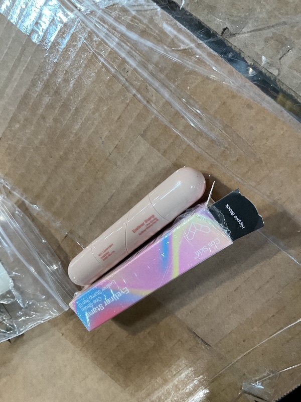 Photo 1 of * ONE ONLY, ‘HIPPIE BLACK’ VARIATION, I OPENED THE FACTORY SEAL TO DOUBLE CHECK IF UNUSED * KTouler 2 Pack Wing Eyeliner Stamp,Waterpoof Liquid Eyeliner Stencil Set,Natural Cat Eyeliner Stamp,Long-Lasting,Smudgeproof Foldable Makeup Tool(Black+Brown)