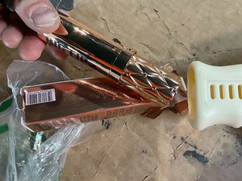 Photo 1 of * APPEARS TO BE UNUSED * Charlotte Tilbury Big Lip Plumpgasm Lip Gloss - Hydrating Plumper with Hyaluronic Acid & Plumpgasm Heat + Ice Technology for Juicy, Glossy Fullness - Pink Diamonds