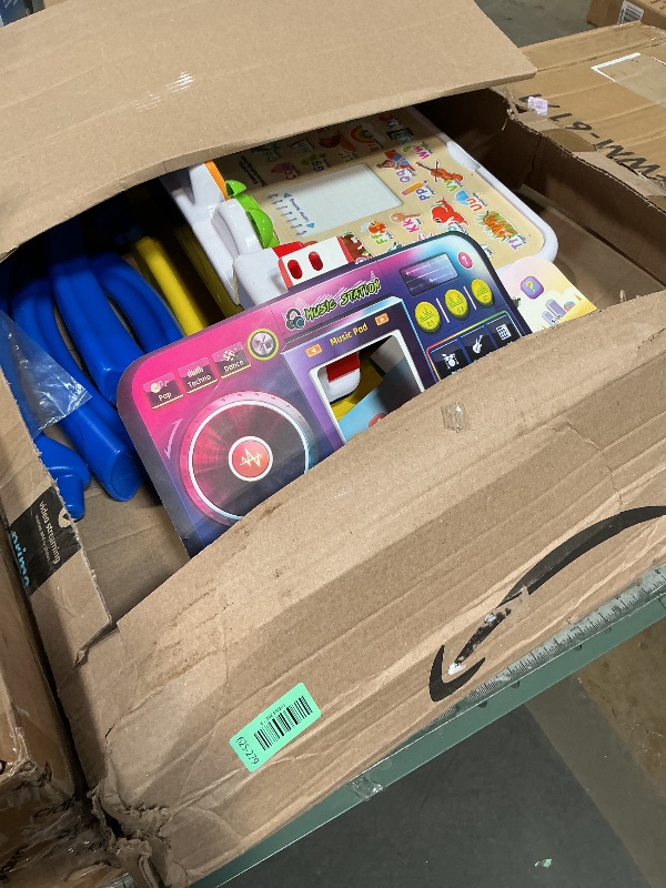 Photo 1 of ***FOR PARTS/ MISSIGN ASSEMBLY PIECES*** VTech Explore and Write Deluxe Activity Desk (Frustration Free Packaging), Blue