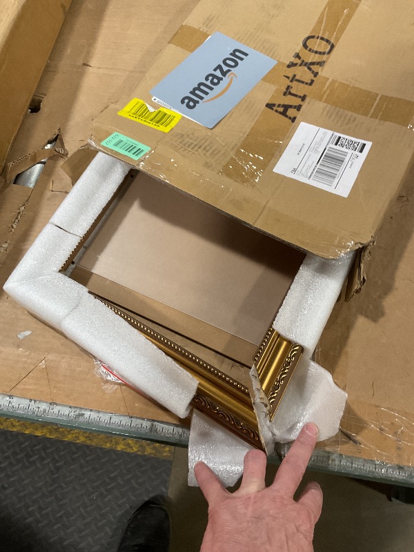 Photo 1 of **DAMAGE SEEN IN PHOTO**ArtXO Bronze 11x14 inch Picture Frames: Classic Frame for Photo, Canvas Painting, Poster, Diploma Display, Ornate Antique Family Photo Frames 11 by 14, Galley Wall Picture Frames for Home Decor