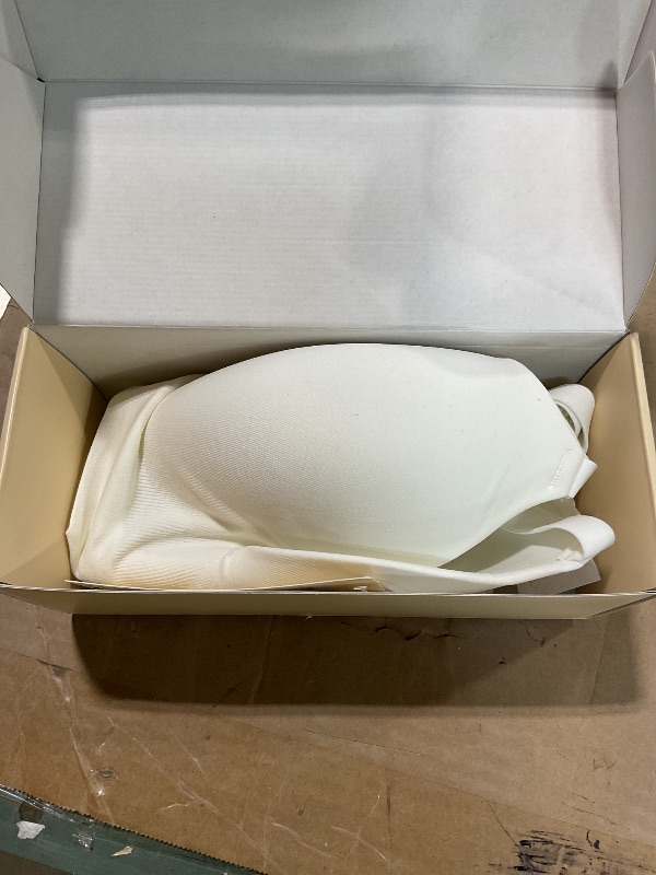 Photo 1 of ***RUNS SMALL*** Ubras Push Up Wireless Bra Supportive Seamless Bralette Shaping T Shirt Bra for Big Breast White M