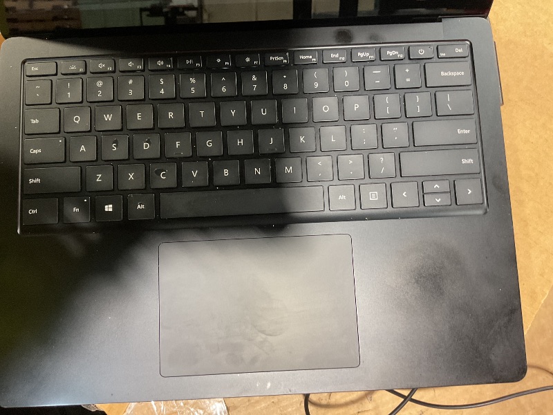 Photo 1 of * COMES WITH 2 CHARGING CORDS * Microsoft Surface Laptop 4 for Business - 13.5'', Matte Black (Metal), Intel Core i7, 16GB RAM, 256GB SSD, Fren