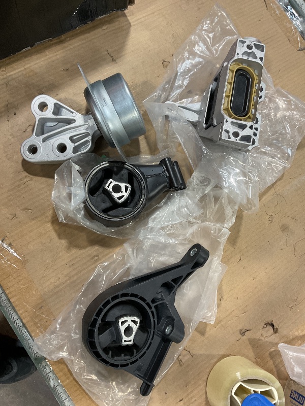 Photo 1 of * MINOR SCUFFS ON OUTSIDE * A-Premium Engine Motor and Transmission Mount Kit Compatible with Chevrolet Impala 2014-2016 2.5L, Automatic Transmission, 4-PC Set, Replace # 13327296, 13227773