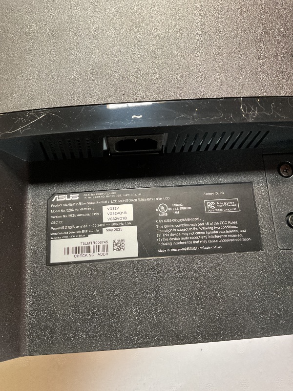 Photo 1 of ***BROKEN SCREEN***
ASUS TUF 32 Inch Curved Gaming Monitor - QHD (2560 x 1440), 165Hz (Supports 144Hz), 1ms, Extreme Low Motion Blur, Speaker, FreeSync Premium, VESA Mountable, DisplayPort, HDMI - VG32VQ1B