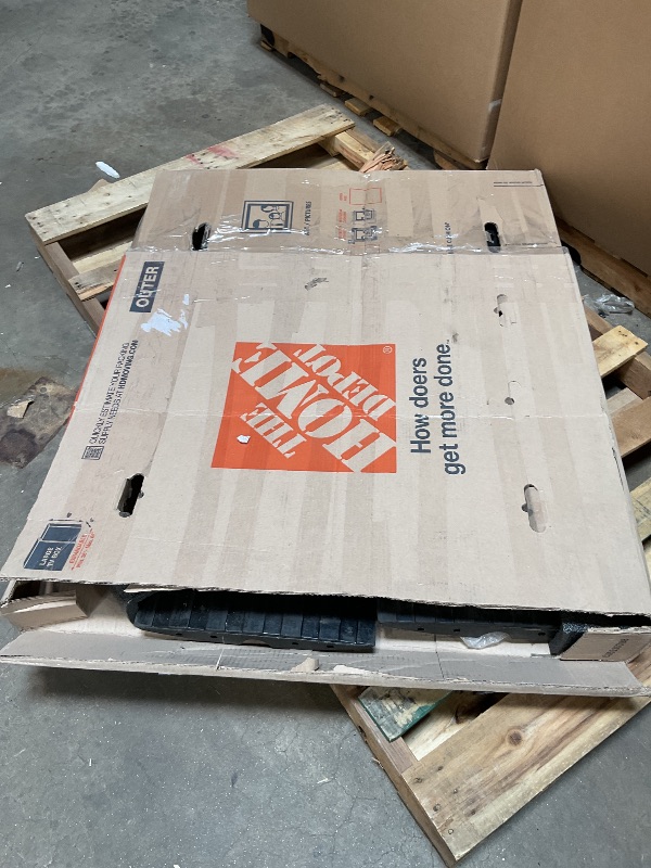 Photo 1 of *** USED/2 ONLY *** Pyle Car Driveway Adjustable Curb Ramps - 3 Pack Heavy Duty Rubber Threshold Ramp Kit Set -For Loading Dock, Garage, Sidewalk, Truck, Scooter, Bike, Motorcycle & Wheelchair Mobility- PCRBDR23