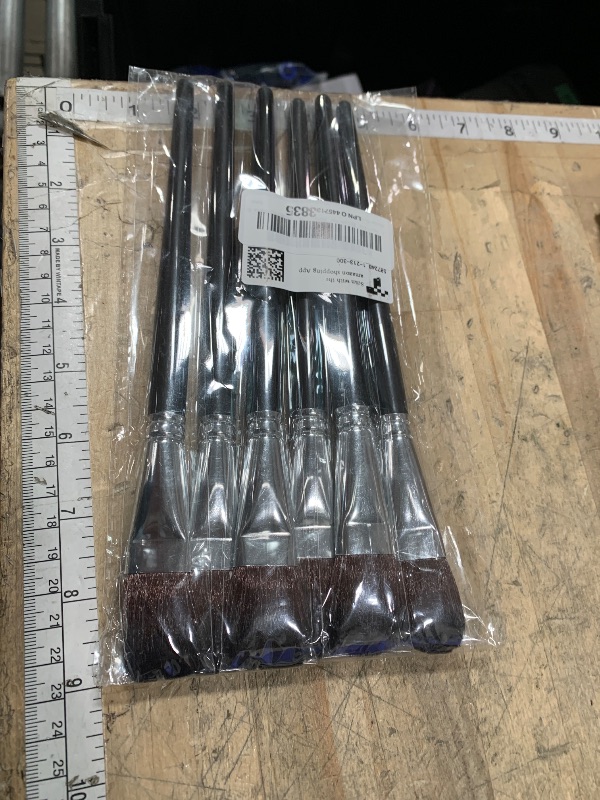 Photo 1 of 1 Inch Mop Brush for Acrylic Painting, 6 PCS Blending Brush for Acrylic Painting with Short Wooden Handle, Oval Blending Brushes Oil Paint Brushes for Watercolor, Acrylic, Gouache, Face Body (Black)