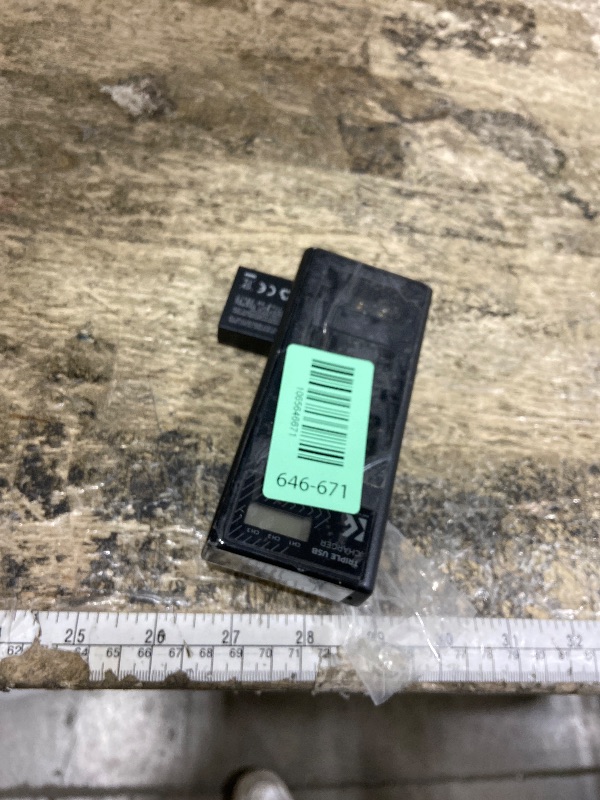 Photo 1 of **ONLY 2 PACK**K&F CONCEPT 3-Pack LP-E17 Battery and Upgraded 3-Slot LCD Charger Compatible with Canon EOS R50 R100 RP R10 R8, Powershot V1, T8i T7i T6i T6s SL2 SL3 M3 M5 M6 200D 750D 760D 800D 8000D Camera