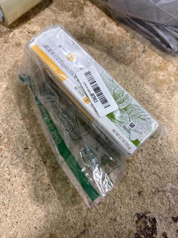 Photo 1 of ***PARTIAL SET/ ONVLY 1*** Burt's Bees Toothpaste, Natural Flavor, Fluoride-Free, Purely White, Zen Peppermint, 4.7 oz, Pack of 3