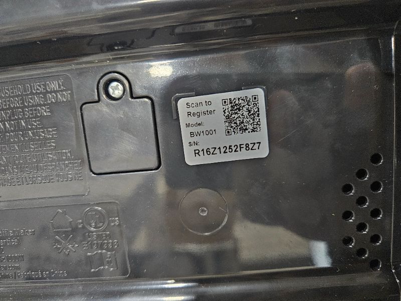 Photo 1 of ** For parts only does not power on ** Ninja BW1001 NeverStick PRO Belgian Waffle Maker, Vertical Design, 5 Shade Settings, with Precision-Pour Cup & Chef-curated Recipe Guide, Black & Silver