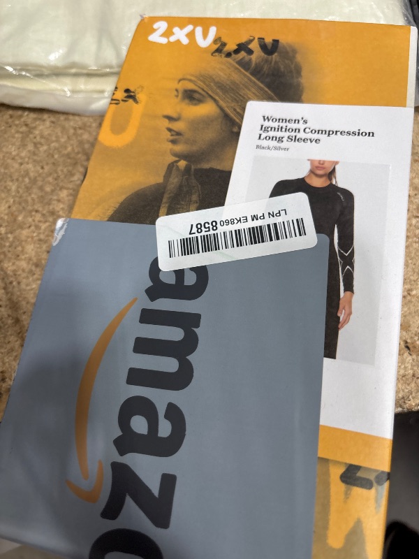 Photo 1 of 2XU Womens Ignition Compression Long Sleeve Shirt - for Training and Fitness - Black/Silver - Size Medium