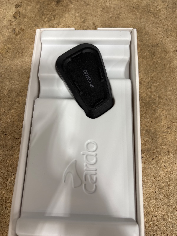 Photo 3 of Cardo Systems Spirit Motorcycle Bluetooth Communication Headset - Black