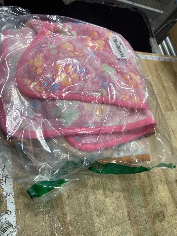 Photo 1 of 1 Pack 3 Blankets Super Soft Fluffy Premium Fleece Pet Blanket Flannel Throw for Dog Puppy Cat Paw Brown/Pink/White Small(23x16 inch)