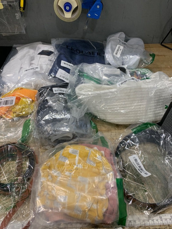 Photo 1 of ** SOLD AS IS BUNDLE OF MISCELLANEOUS AND SORTED GOODS **