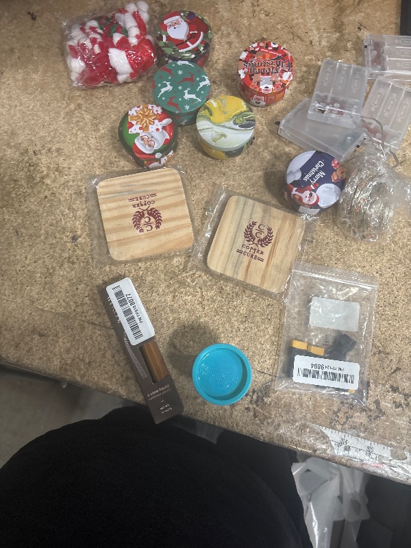 Photo 1 of  Mixed items