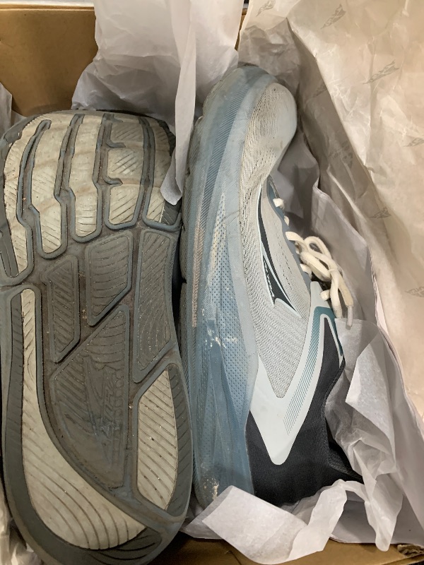 Photo 1 of ***(HEAVILY USED/ MINOR DAMAGE)***Altra Mens Torin 8 Dark Shadow 10.5 Medium