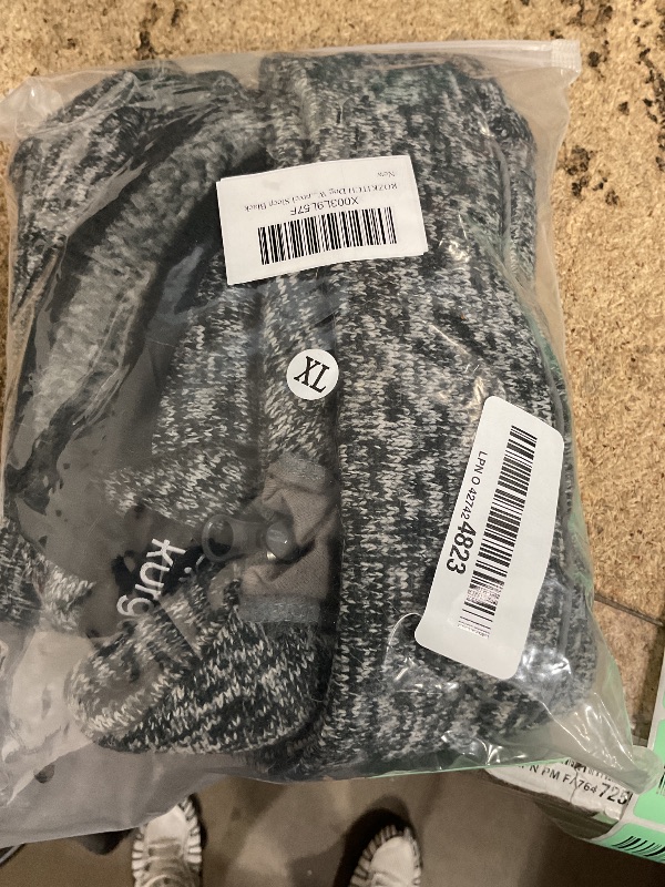 Photo 1 of *** DIRTY (HAIR)*** ROZKITCH Fleece Dog Winter Coat Soft Pullover Pajamas, Windproof Warm Cold Weather Jacket Vest with Leash Hole, Jumpsuit Apparel Outfit Clothes for Walking Hiking Travel Sleep Black XL