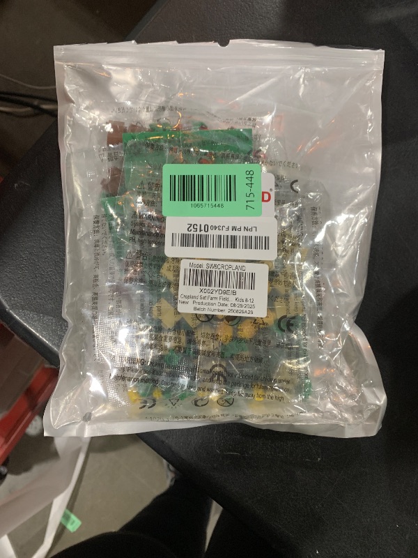 Photo 1 of **INCOMPLETE** dspitwod Cropland Set Farm Field Accessories Building Blocks Brick Playset for 6 Year Old Boys Girls Harvest Seasonal Building Kits for Boys Kids 8-12