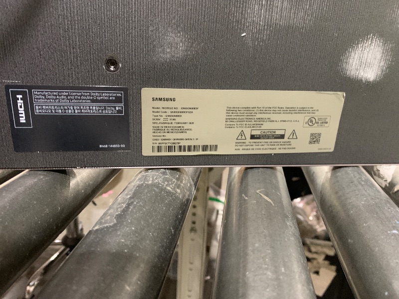 Photo 1 of FOR PARTS ONLY*************** Samsung 65-Inch Class QLED 8K QN800D Series Mini LED, Neo Quantum HDR Smart TV w/Dolby Atmos, Object Tracking Sound+, AI Motion Enhancer, Real Depth Enhancer Pro, Alexa Built-in (QN65QN800D, 2024)