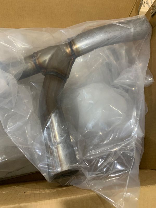 Photo 1 of SAROTIN Catalytic Converter Compatible with Ford F-150 2001 2002 2003 4.6L RWD ONLY, F-150 HERITAGE 2004, Expedition 2000 4.6L(EPA Compliant)