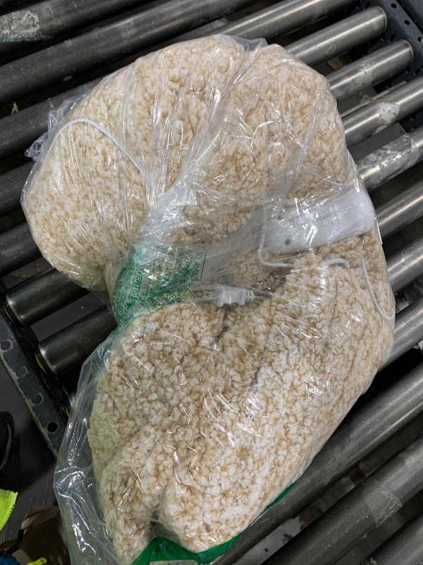 Photo 3 of blunique Heated Blanket Electric Blanket Throw - Fast Heating Blanket Throw Double Sided Sherpa Ultra Soft Cozy with 10 Heating Levels & 2-10 Hours Auto Off, Mashine Washable, 50 x 60 Inches, Camel