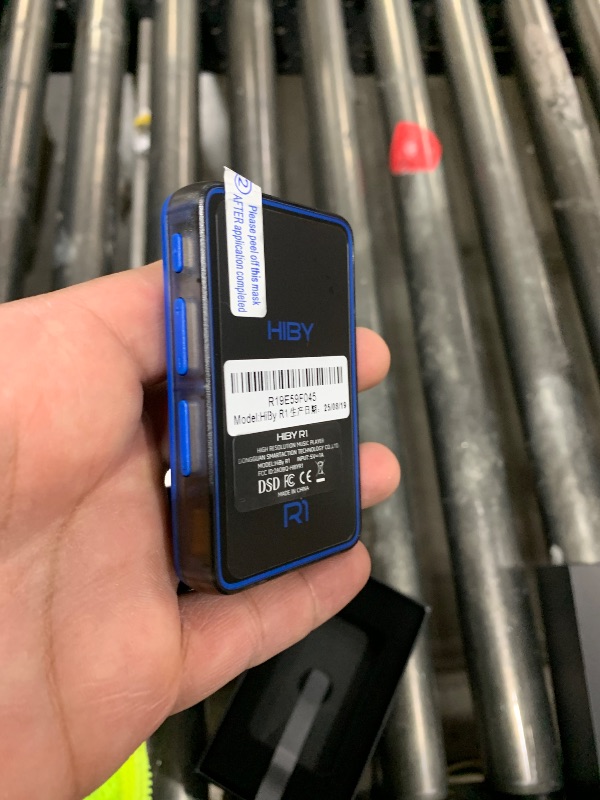 Photo 1 of  HiBy R1 HiFi MP3 Player with Bluetooth 5.1 Tidal Qobuz DSD 256 Native Lossless Music Player with Touchscreen/Hi Res Audio Certified/MSEB Tuning/2TB Expanded Memory 
