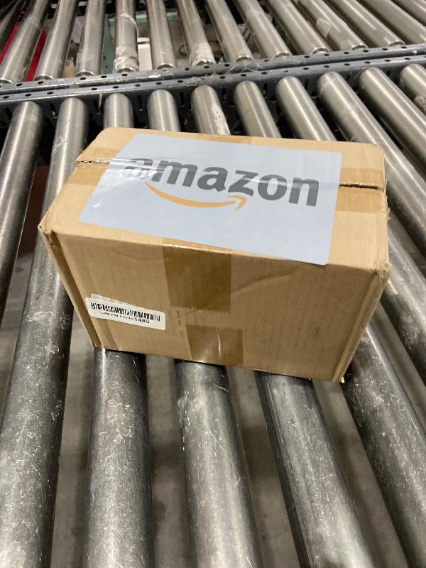 Photo 1 of 100pcs Gutter Clips for C7 C9 Christmas Lights, Plastic Christmas Light Clips for Hanging Outdoor String Lights, Roof Gutter Hooks for Xmas Halloween Holiday Décor