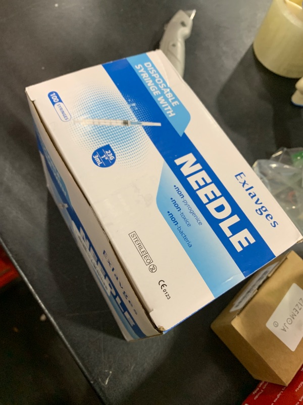 Photo 1 of 100 Pack Disposable 3ml/cc Lab Syringes with 23Ga 1 Inch Needle Luer Lock, Individually Sealed Packed