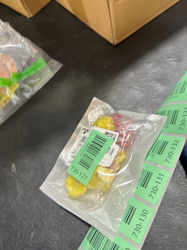 Photo 1 of 16 Pieces Hummingbird Feeders Replacement Flowers Yellow Pet Replacement Bird Feeder Replacement Parts with 2 PCS Brush Feeding Ports Bee Guards for Hummingbird Feeders for Outdoors Hanging Feeder