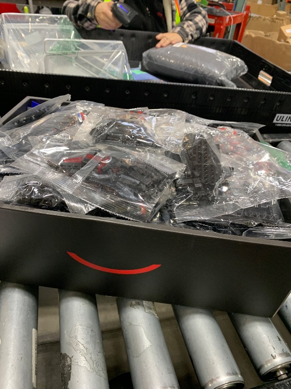 Photo 1 of Nifeliz HOONIKEN Model Car Set, Colletible Building Toy for Adults, for Car Lovers and Muscle Car Fans (3141 Pieces