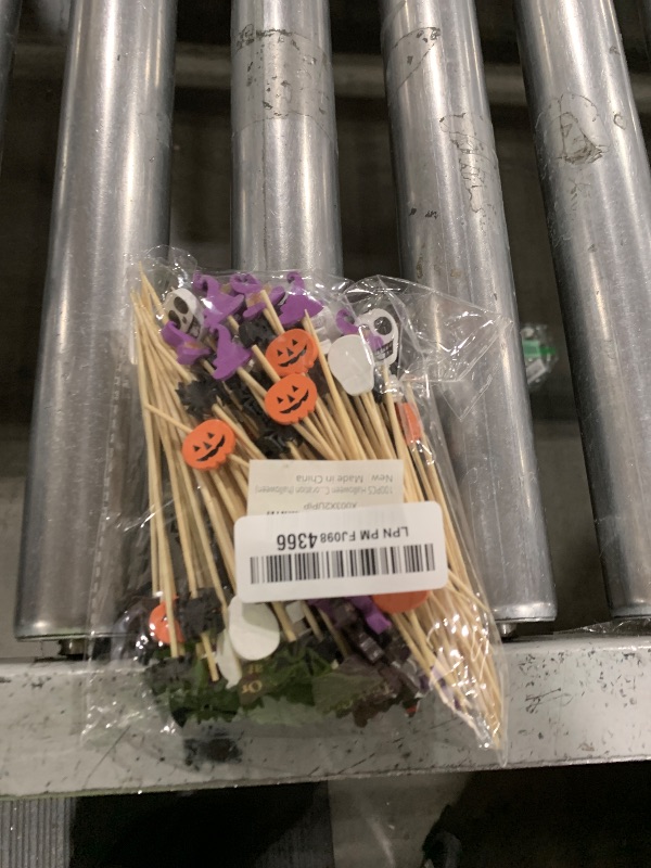 Photo 1 of 100PCS Halloween Cocktail Picks 4.7 Inch, Pumpkin Spider Hat Ghost Letters Decorative Toothpicks Bamboo Appetizer Toothpicks Food Picks for Halloween Party Food Fruit Decoration (halloween)