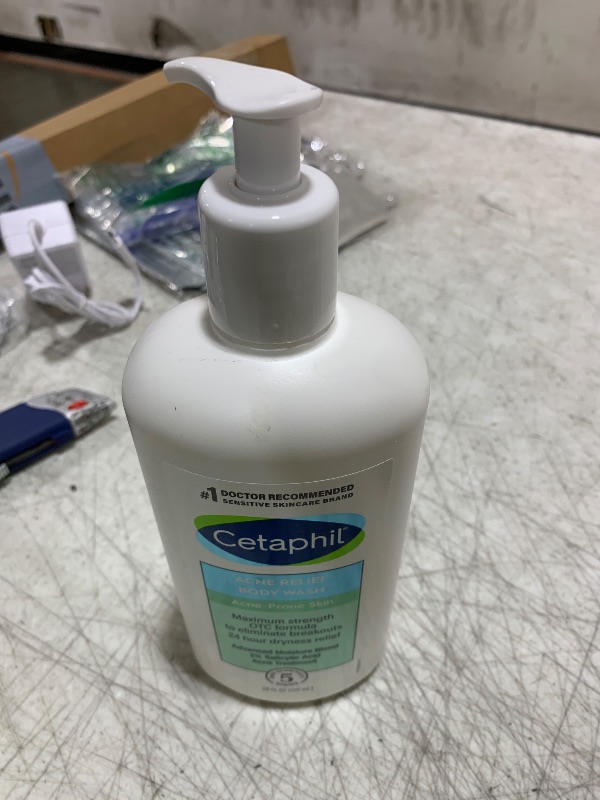 Photo 1 of Cetaphil Body Wash, Acne Relief Body Wash with 2% Salicylic Acid to Eliminate Breakouts, Gently Exfoliates and Provides 24Hr Dryness Relief, 20 oz