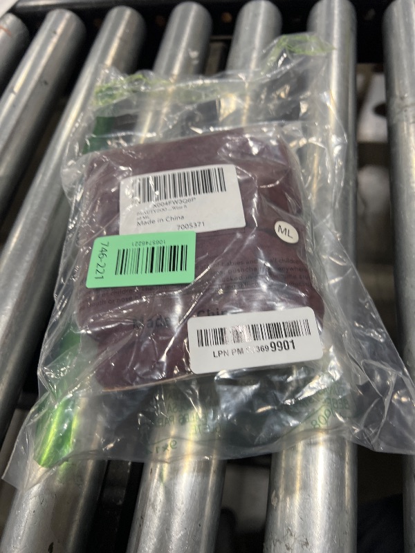 Photo 1 of BEAUTYZOO Dog Hoodie for Small Medium Large Dogs, Winter Fall Warm Dog Clothes for Puppy S M Sized Dogs Girl Boy, Dog Sweater Shirt Hoodies with Pocket Bulldog Pitbull Cat Clothing Coat£¬Wine Red ML