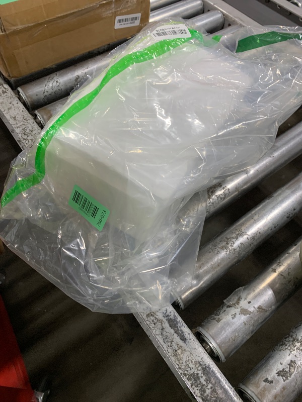 Photo 1 of *CHIPPED** Nexboraque 14 oz Gravy Boat with Tray, White Ceramic Sauce Boat with Gold Trim Ergonomic Handle and Dripless Lip Spout for Creamer, Broth, Black Pepper, Salad Dressings