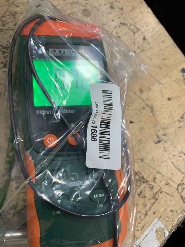 Photo 1 of ***BROKEN SCREEN*** Extech SDL800 Vibration Meter and Datalogger