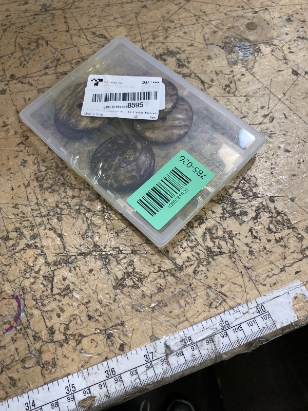 Photo 1 of 15 PCS Natural Coconut Shell Buttons, 2 Inch Large Coconut Buttons Coconuts 2 Holes Button Bulk Brown Wooden Sewing Replacement Button for Sewing DIY Crafts Clothes Decorations (50 mm)