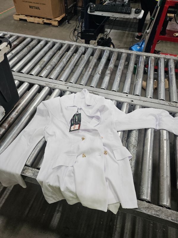 Photo 1 of (MEDIUM) Women's top white jacket