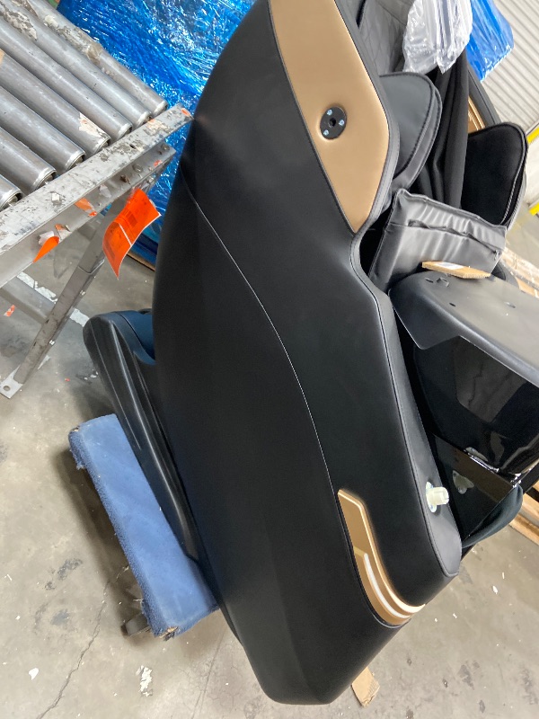 Photo 1 of *** TRUCK PICKUP ONLY *** Full Body Zero Gravity Massage Chair, 51'' SL Track with 3 Levels Zero Gravity & Body Scan, 20 Auto Massage Programs, 3D Shiatsu Deep Tissue Massage, Foot Rollers, Airbag, Heating, Yoga Stretch