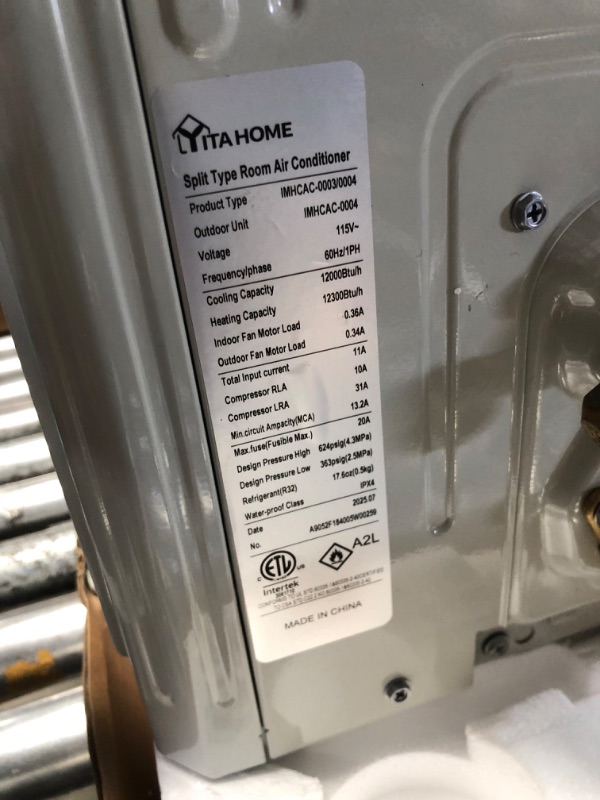 Photo 1 of *See notes* 18000 BTU Mini Split Air Conditioner with Heat Pump System, Cools & Heats Up to 1,250 Sq.ft, 19 SEER2 Ductless Inverter Split AC and HeaterUnit 208-230V, 5 Modes, WiFi & Remote Control, White