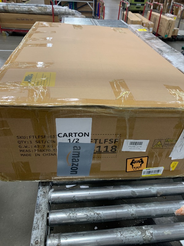Photo 1 of * 1/2 box*missing sofa * sold as missing parts *
YITAHOME Sectional Sleeper Sofa with Pull Out Couch Bed, 81" Convertible Sleeper Sofa with Adjustable Backrest, Sofa Bed Sleeper Couch with Armrest & USB Port, Grey