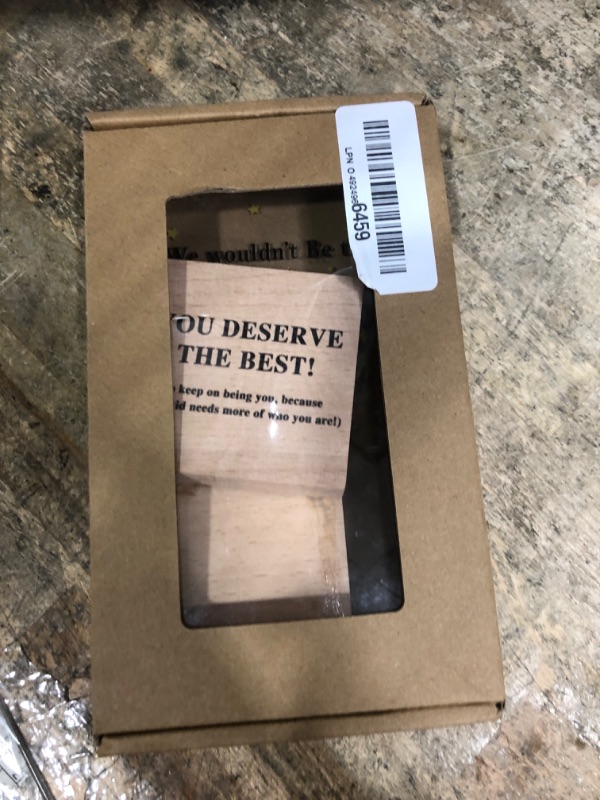 Photo 1 of ***DAMAGED - SEE NOTES/PICTURES*** Teams Gifts For Employee Boss, Best Team Ever Gifts For Manager Leader, Desk Decorations For Office, Appreciation Decors For Coworkers, Acrylic Trophy (6.7 x 4.1 inches) -A-12