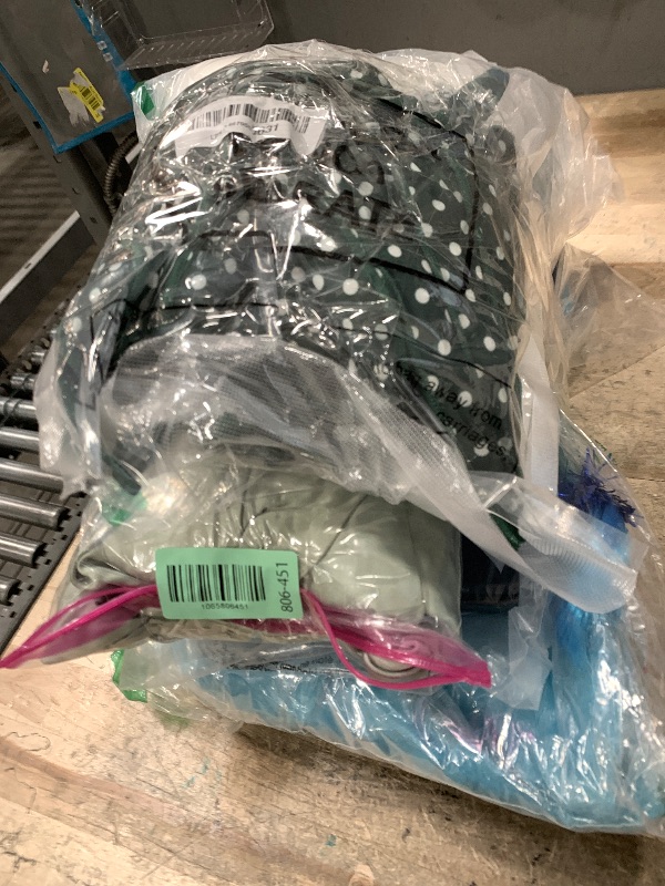 Photo 1 of ** SOLD AS IS BUNDLE OF MISCELLANEOUS AND SORTED GOODS **