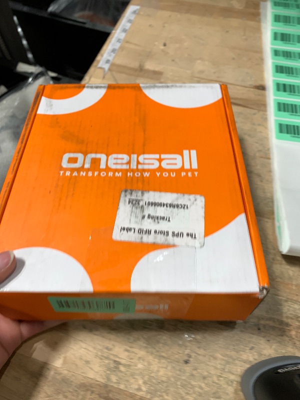 Photo 1 of *********** missing parts************
oneisall Dog Clipper Low Noise, Dog Grooming Kit with Rechargeable, Pet Shaver Cordless Electric Quiet Hair Clipper Set for Dogs Cats Pets?Gold?
